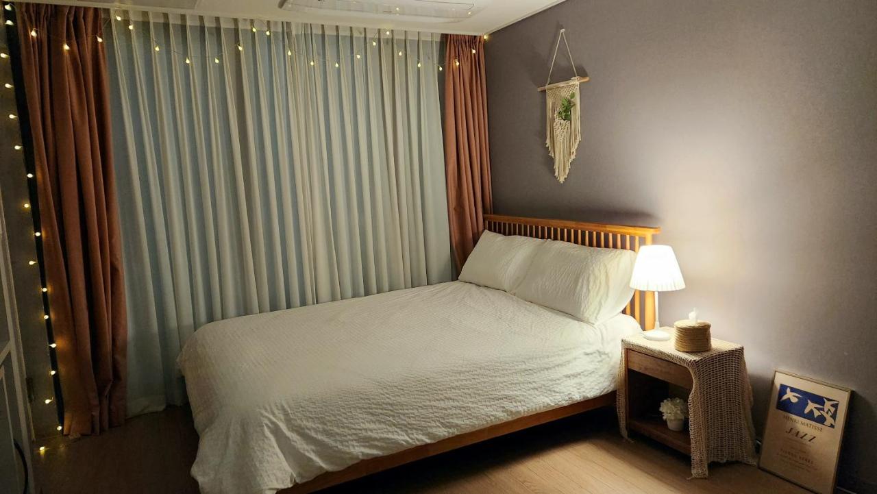 Holiday Apt Gwangan Beach Busan Esterno foto
