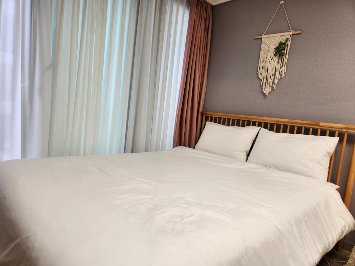 Holiday Apt Gwangan Beach Busan Esterno foto